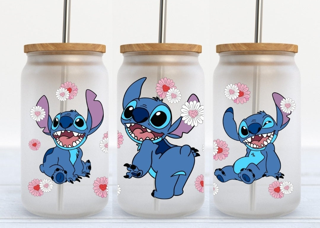 Mantas con estampado UVDTF de Stitch & Daisies