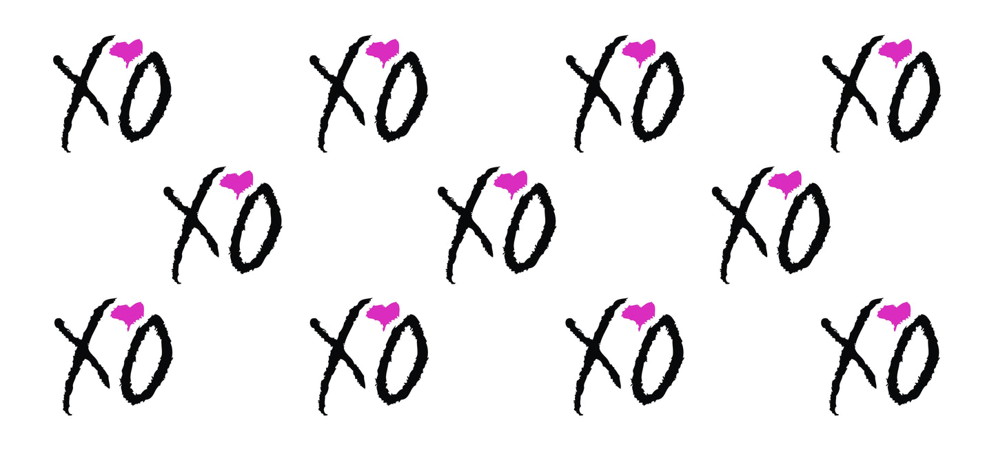 XO - 16 oz Glass Cup with Clear Plastic Straw