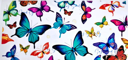 Envoltura UVDTF con mariposas brillantes