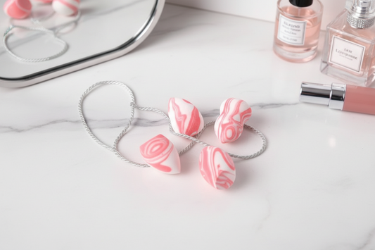 Mini esponjas de maquillaje con efecto mármol 