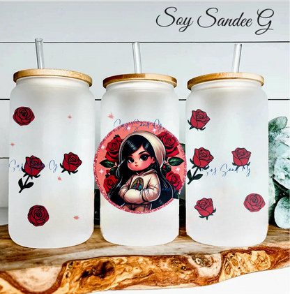 Adolescente mexicana con pucheros, envoltura UVDTF