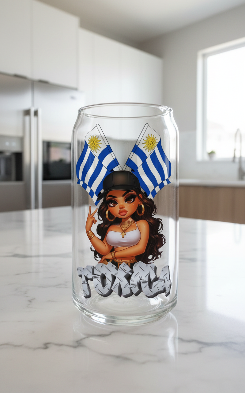 Calcomanía UVDTF La Uruguaya Tóxica