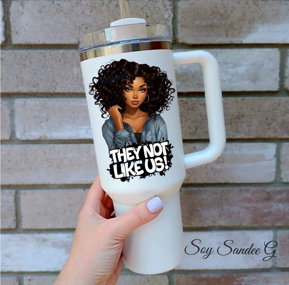 Shhh... No me hables hasta que mi taza esté vacía Calcomanía UVDTF