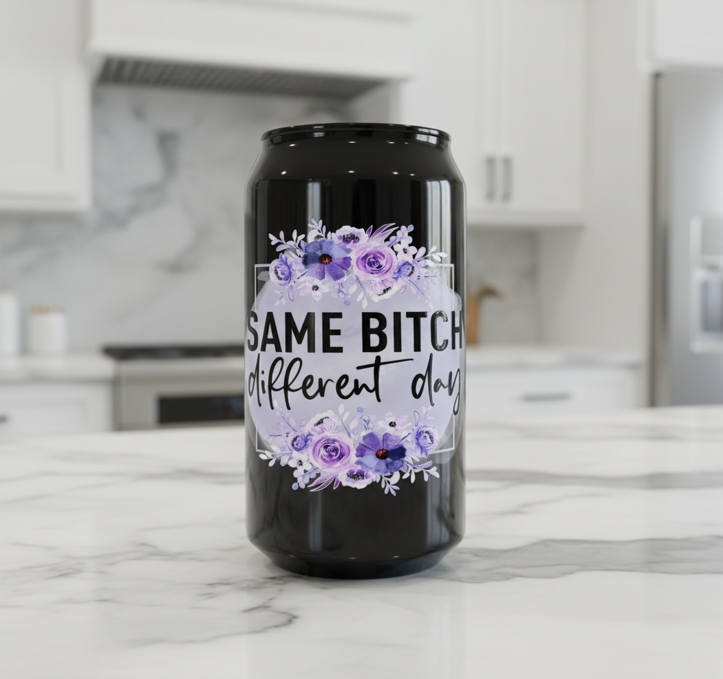 Misma perra, día diferente - Calcomanía UVDTF color lila