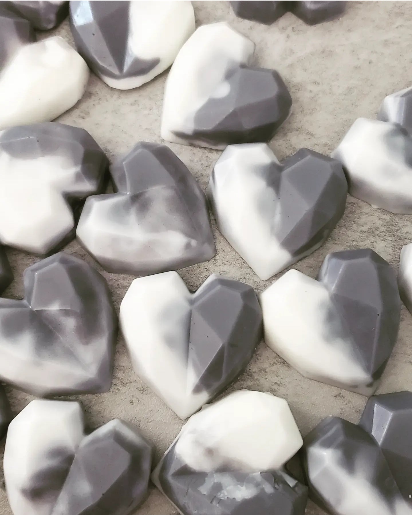 Heart Wax Melt - sample size - Wax Tart for wax warmer home fragrance freshner